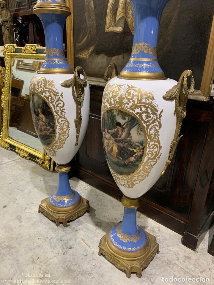 Antig&uuml;edades: Gran pareja de jarrones de 1.48m - Foto 7