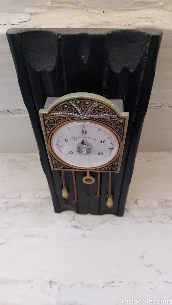 Antig&uuml;edades: ANTIGUO Y BONITO TERMOMETRO MADERA COLGAR - Foto 3