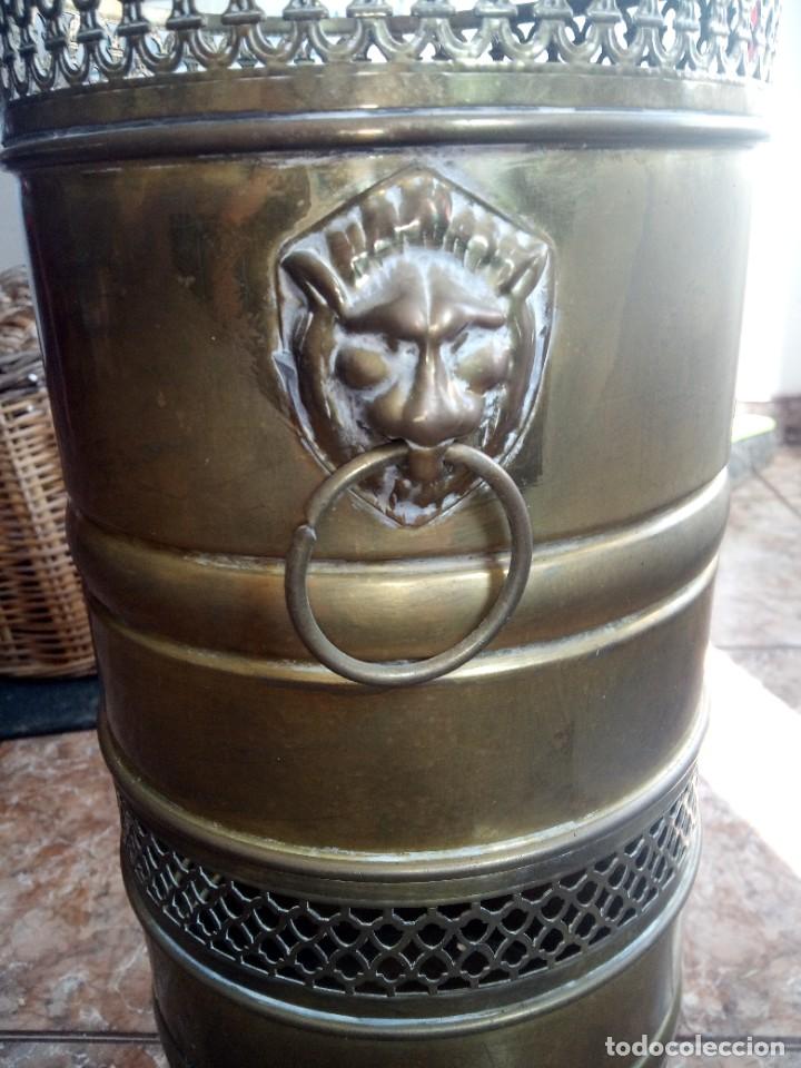 Antig&uuml;edades: Paraguero bronce - Foto 2
