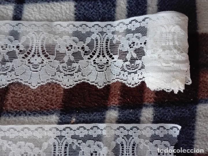 Antig&uuml;edades: Lote de remates en blanco - Foto 3