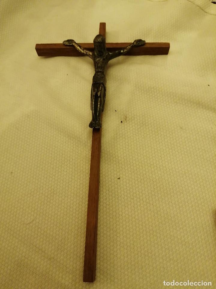Antig&uuml;edades: CRUZ DE MADERA Y METAL - Foto 2