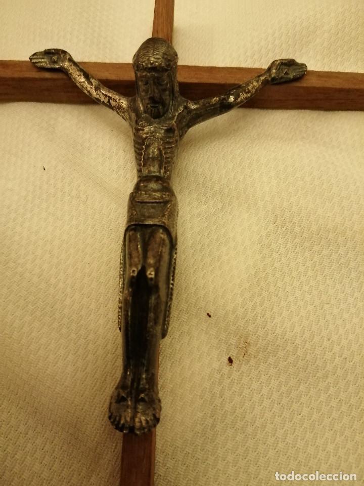 Antig&uuml;edades: CRUZ DE MADERA Y METAL - Foto 3