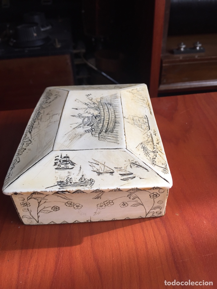 Antig&uuml;edades: Caja pintada - Foto 6