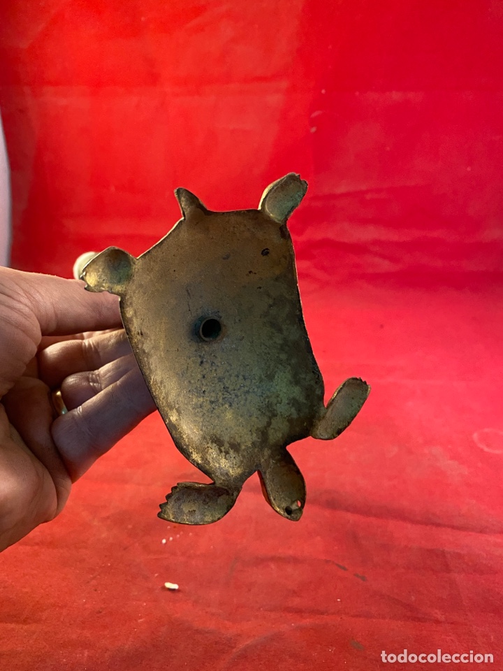 Antig&uuml;edades: Porta l&aacute;mparas de bronce - Foto 4