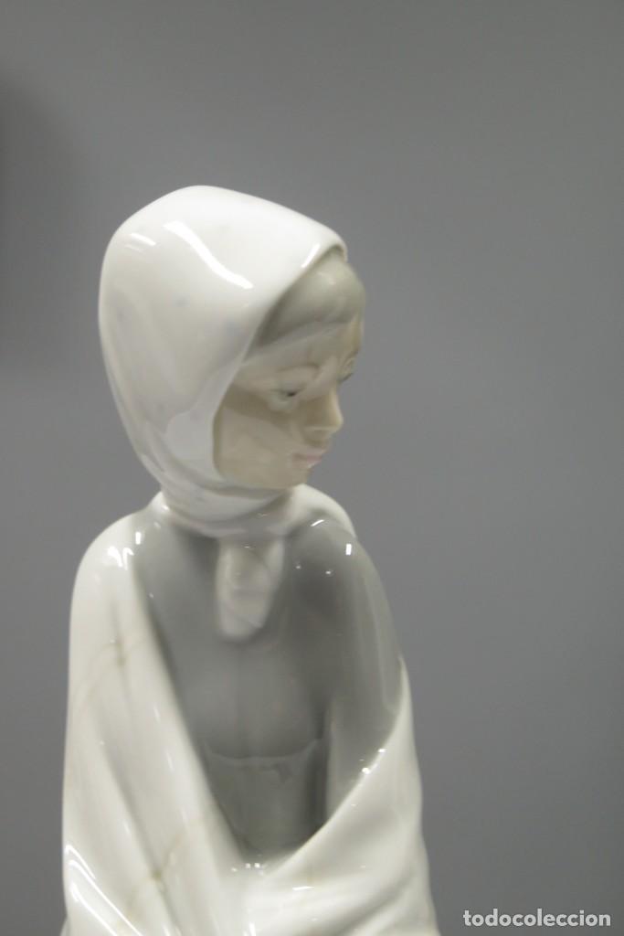 Antig&uuml;edades: NI&Ntilde;A CON PAJAROS. LLADRO - Foto 4