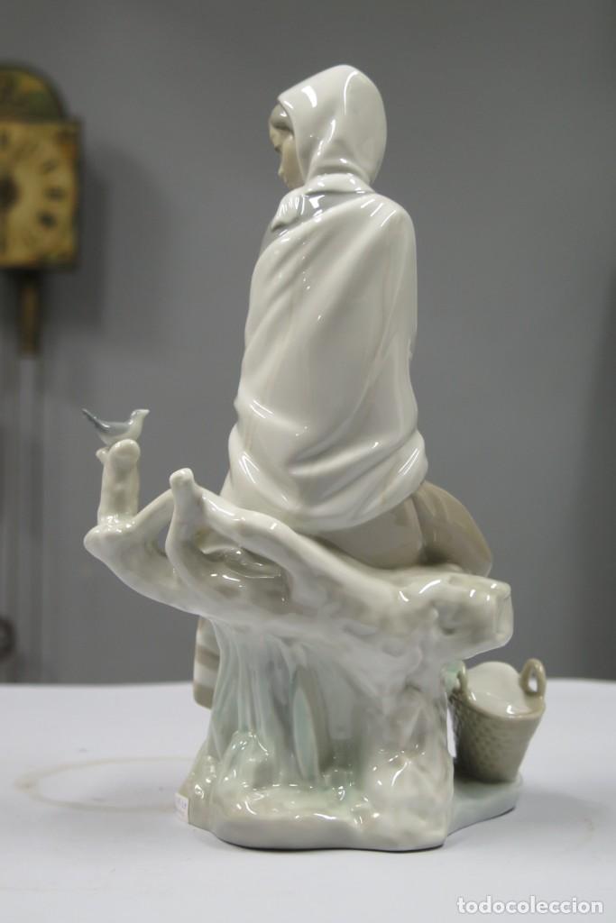 Antig&uuml;edades: NI&Ntilde;A CON PAJAROS. LLADRO - Foto 6
