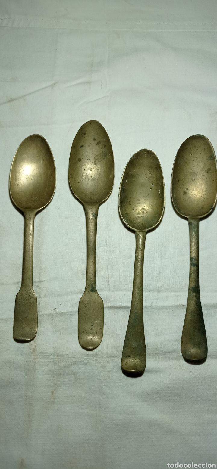 Antig&uuml;edades: 4 Antiguas cucharas de bronce. - Foto 4