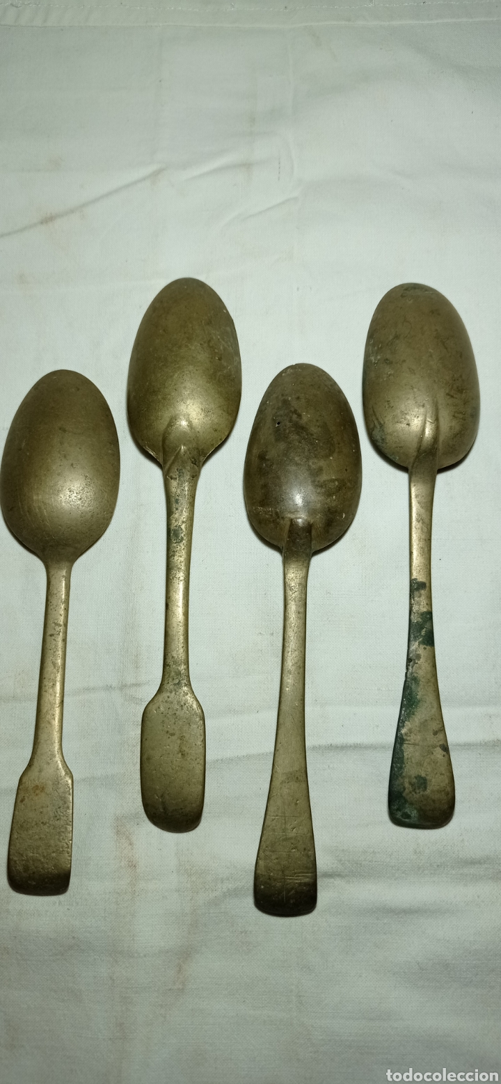 Antig&uuml;edades: 4 Antiguas cucharas de bronce. - Foto 5
