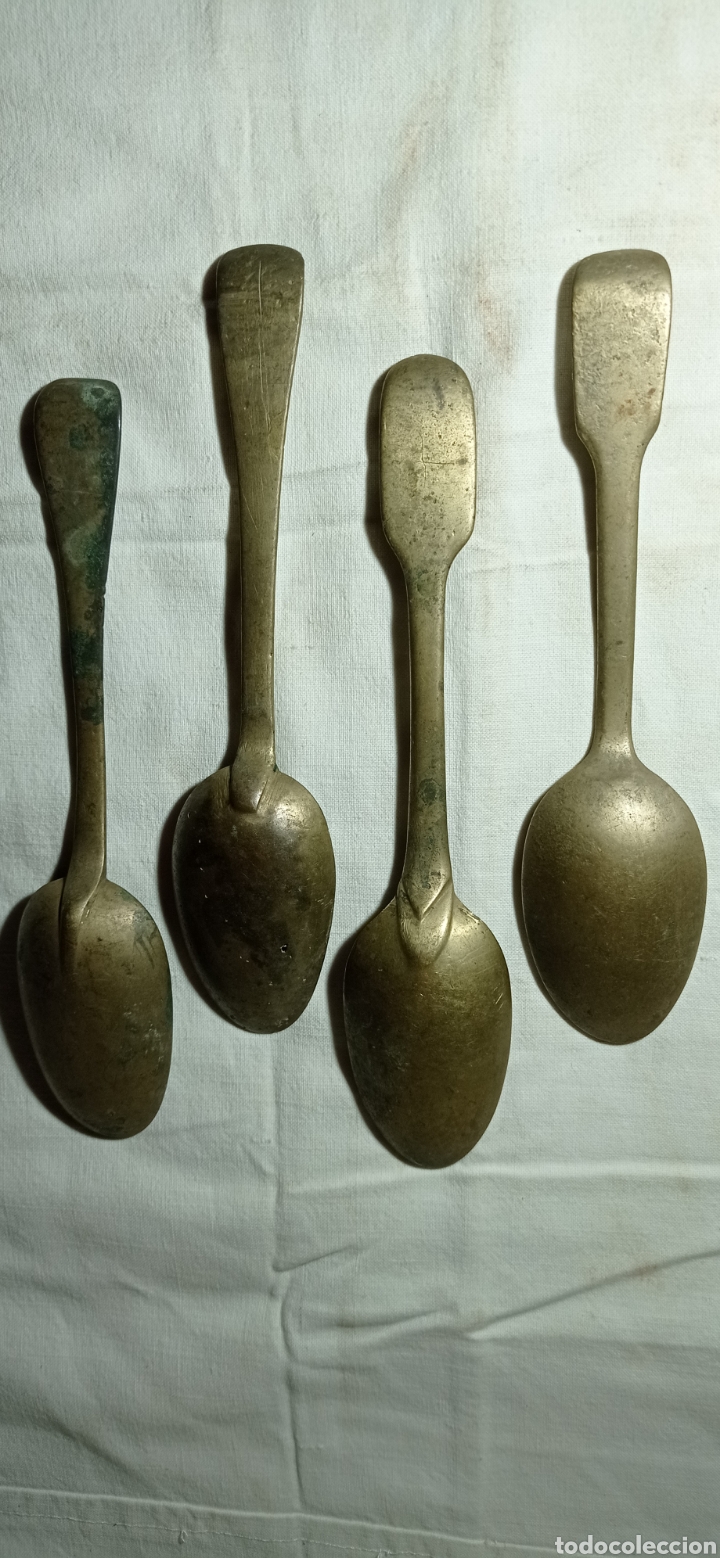Antig&uuml;edades: 4 Antiguas cucharas de bronce. - Foto 6