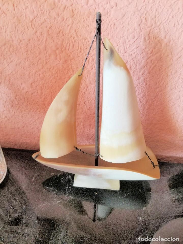 Antig&uuml;edades: BARCO DE CUERNO - Foto 3
