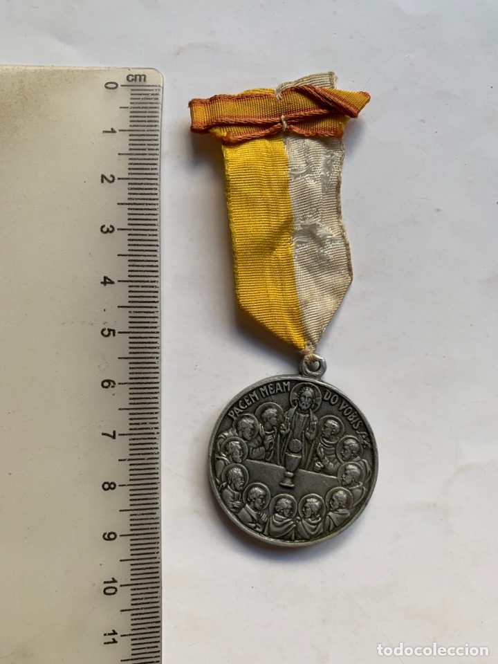 Antiquit&auml;ten: MEDALLA CREDENCIAL. XXXV CONGRESS.EUCHARISTIC.INTERNATION.BARCELONA MCMLII.