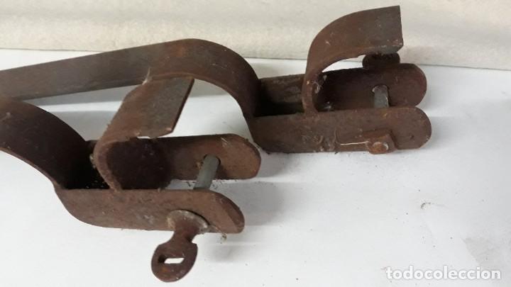Antig&uuml;edades: Despiece de coche caballos,carruaje. - Foto 1