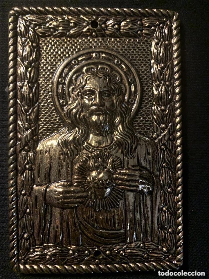 Antig&uuml;edades: Coraz&oacute;n de Jes&uacute;s en bronce - Foto 2