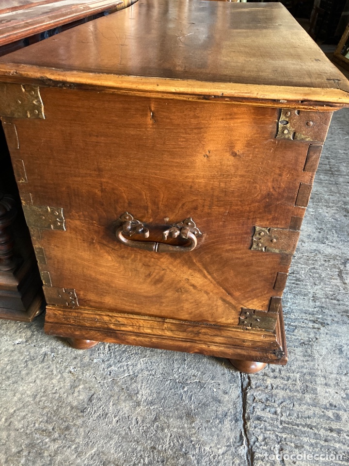 Antig&uuml;edades: Arca antigua nogal g&oacute;tica - Foto 4