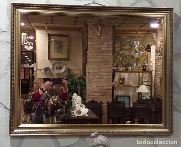 Antig&uuml;edades: ESPEJO ROSADO MARCO DE MADERA DORADO - Foto 1