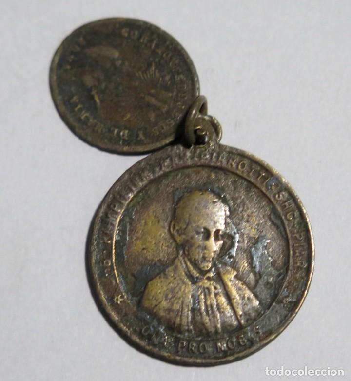 Antig&uuml;edades: 2 MEDALLAS RELIGIOSAS - Foto 1