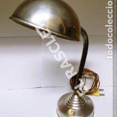 Antigüedades: ANTIGUA LAMPARA DE ESCRITORIO - AÑOS 50 - MEDIDAS 39 CMS DE ALTA - EN PERFECTO ESTADO -