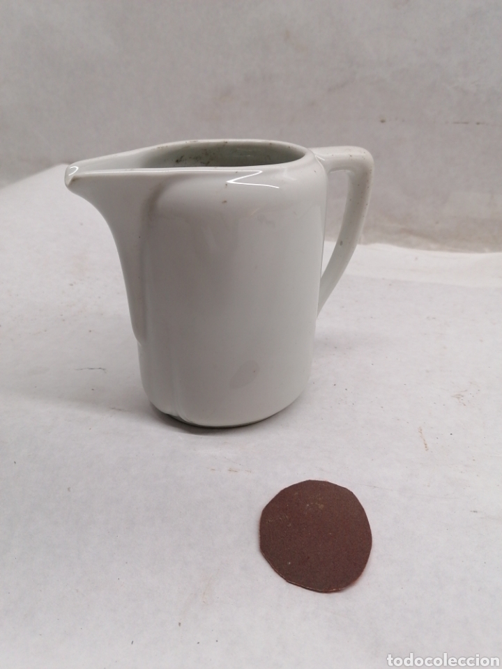 Antig&uuml;edades: Jarra de porcelana - Foto 1