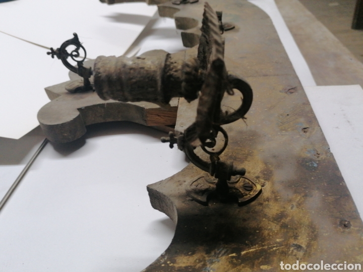 Antig&uuml;edades: Soporte policromado - Foto 4