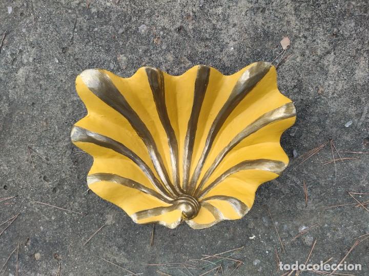 Antig&uuml;edades: Frutero talla madera pintado - Foto 2