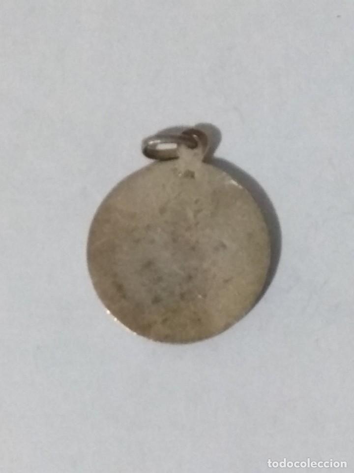 Antig&uuml;edades: MEDALLA NTRA. SRA. DE MONTSERRAT PLATA. - Foto 2
