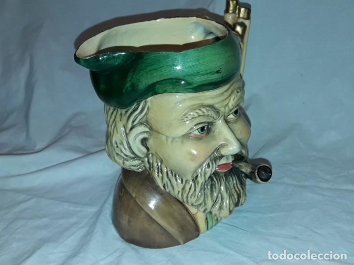Antigüedades: Antigua jarra de cerveza cerámica en forma de busto de hombre policromada tipo Toby - Foto 5 - 299596983