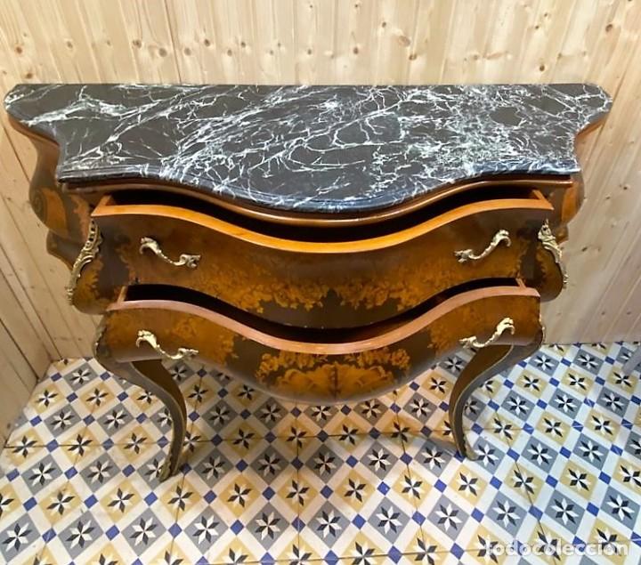 Antig&uuml;edades: COMODA ESTILO LUIS XV ABOMBADA CON MARQUETERIA - Foto 3