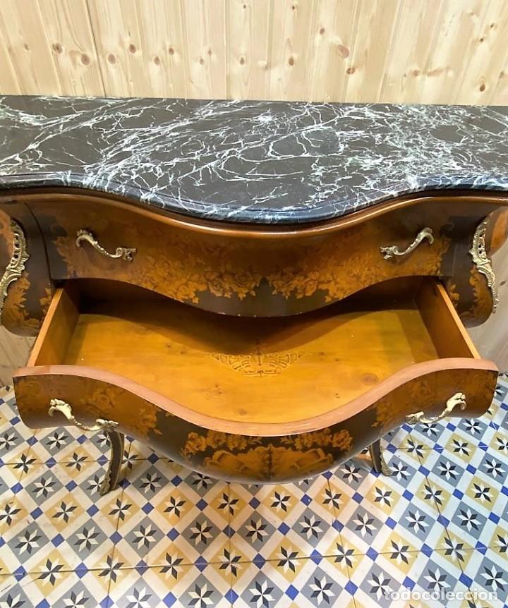 Antig&uuml;edades: COMODA ESTILO LUIS XV ABOMBADA CON MARQUETERIA - Foto 8