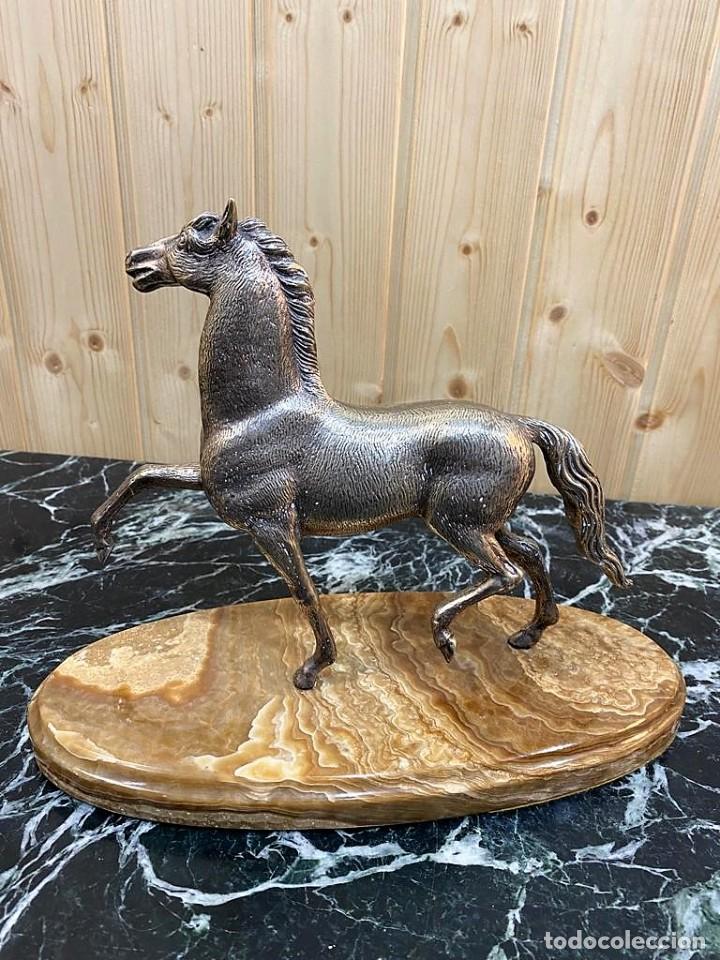 Antig&uuml;edades: ESCULTURA CABALLO EN BRONCE - Foto 2