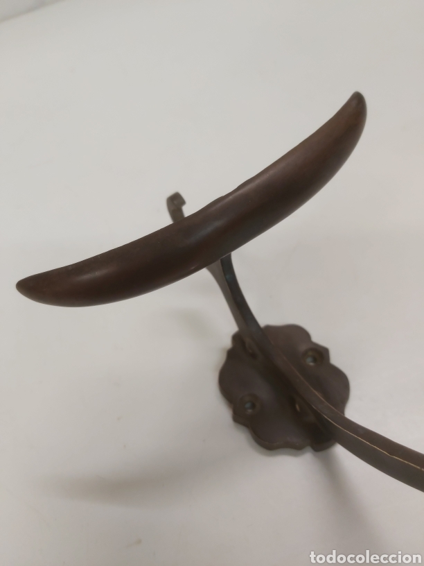 Antig&uuml;edades: Colgadores perchero bronce - Foto 7