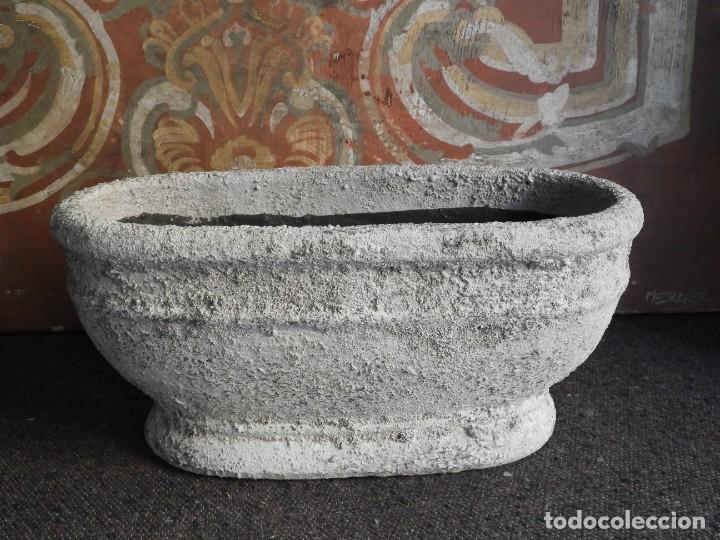Antig&uuml;edades: JARDINERA O MACETERO DE TERRACOTA - Foto 5