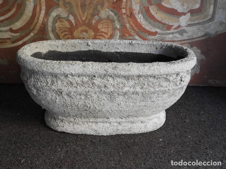 Antig&uuml;edades: JARDINERA O MACETERO DE TERRACOTA - Foto 8