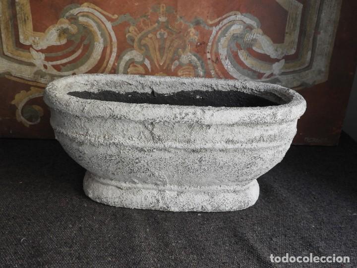 Antig&uuml;edades: JARDINERA O MACETERO DE TERRACOTA - Foto 4