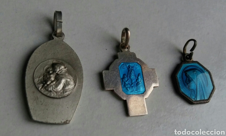 Antig&uuml;edades: 3 medallas religiosas - Foto 2