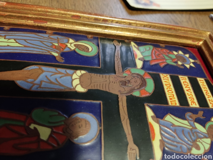 Antig&uuml;edades: Esmalte antiguo cristo crucificado con marco - Foto 3
