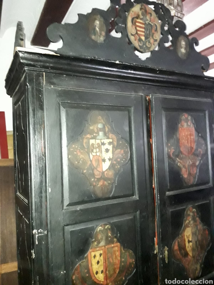 Antig&uuml;edades: Armario S XVIII pintado - Foto 9
