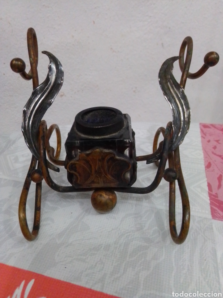 Antig&uuml;edades: Antigua escriban&iacute;a de bronce y plata - Foto 1