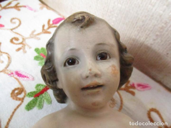 Antig&uuml;edades: ni&ntilde;o Jes&uacute;s de cuna olot - Foto 1