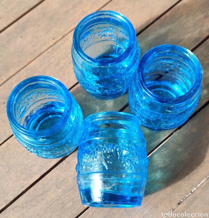 Antig&uuml;edades: VASITOS TARROS DE CRISTAL PRENSADO AZUL