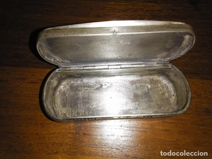 Antig&uuml;edades: Estuche de rape en plata con corona esmaltada, s. XIX - Foto 7