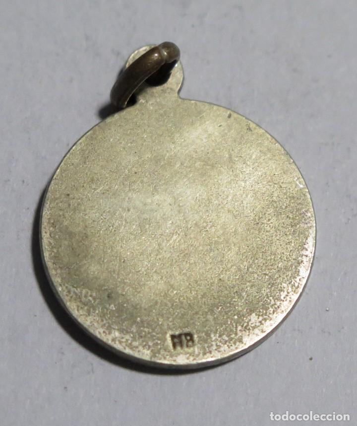 Antig&uuml;edades: MEDALLA. STMO. CRISTO DE LA SALUD. PLATA - Foto 2