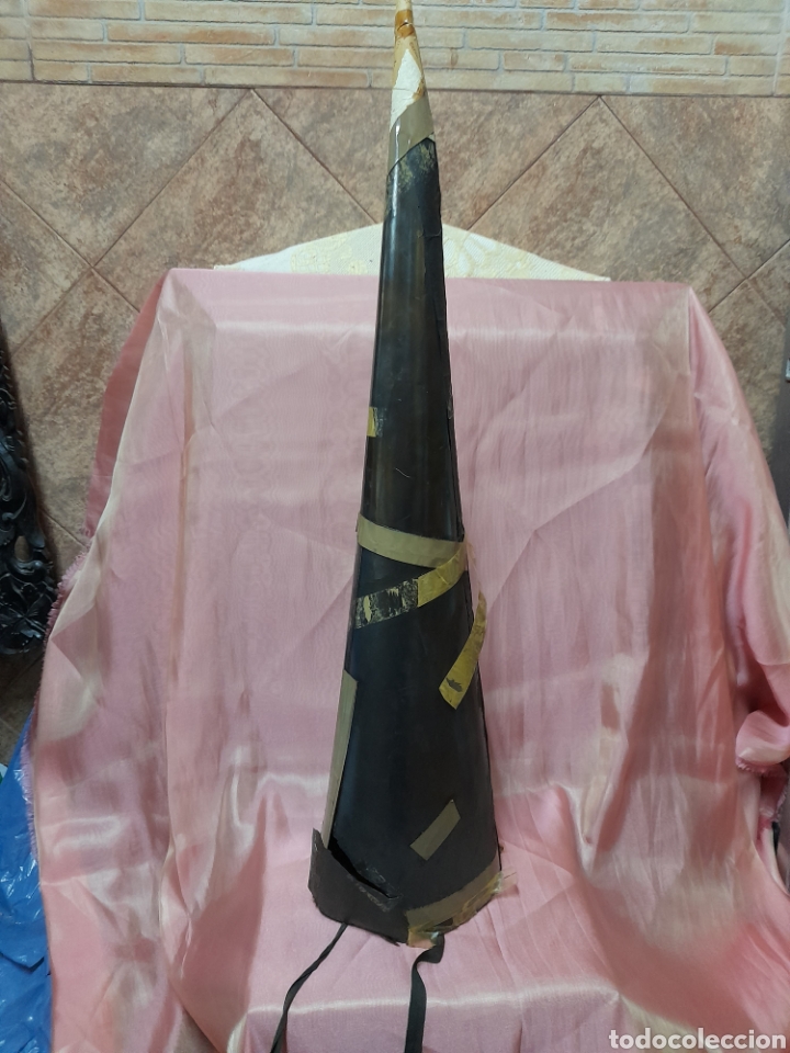 Antig&uuml;edades: Capirote de nazareno - Foto 1