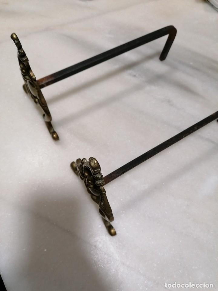 Antig&uuml;edades: C8 - morillo de hierro y bronce. - Foto 4