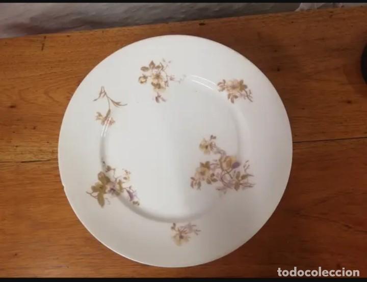 Antig&uuml;edades: Platos antiguos flores - Foto 2