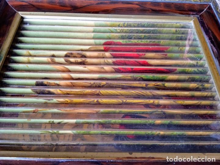 Antig&uuml;edades: Cuadro antiguo religioso tridimensional - Foto 4