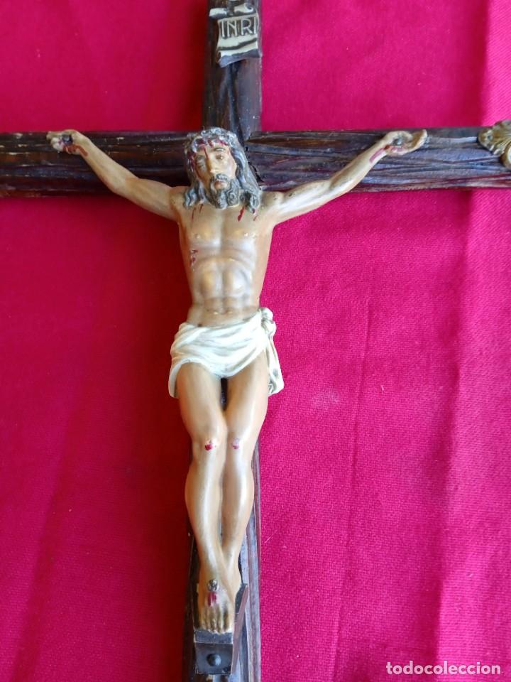 Antig&uuml;edades: Crucifijo antiguo - Foto 2