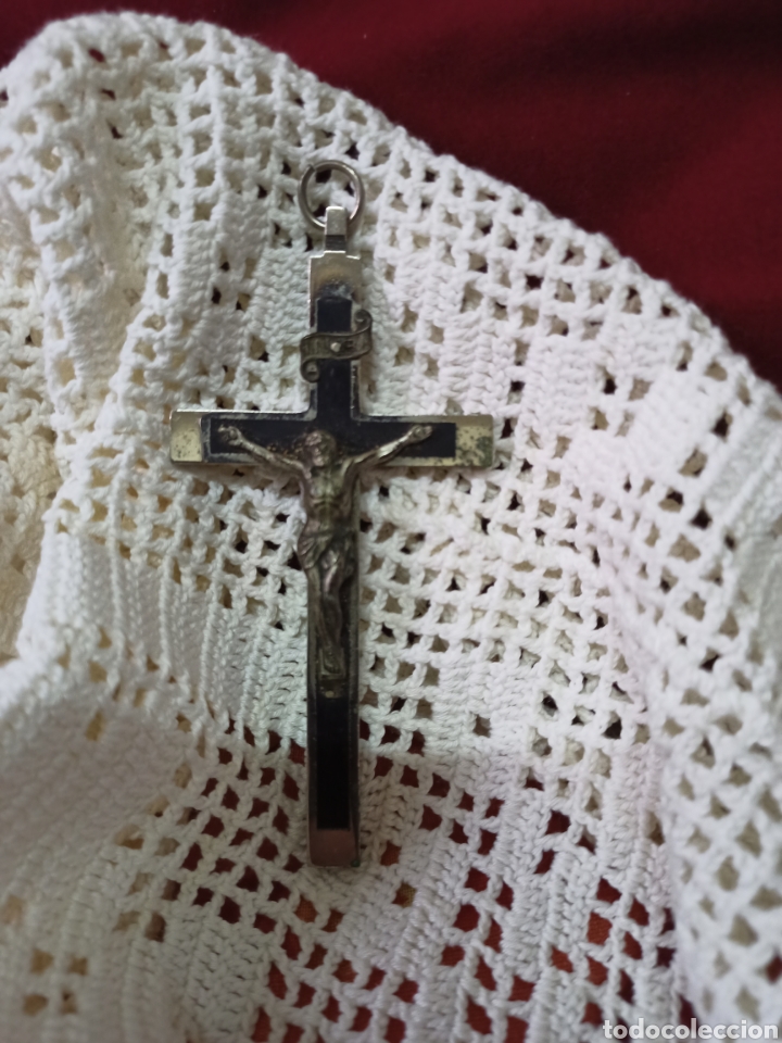 Antig&uuml;edades: Antiguo crucifijo religioso. - Foto 1
