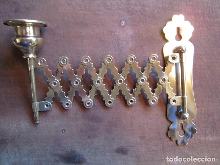Antig&uuml;edades: Porta velas de bronce extensible - Foto 1