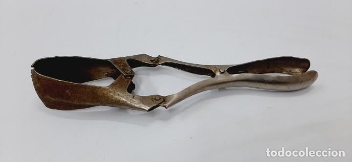 Antig&uuml;edades: Pinzas de cocina vintage - Foto 1