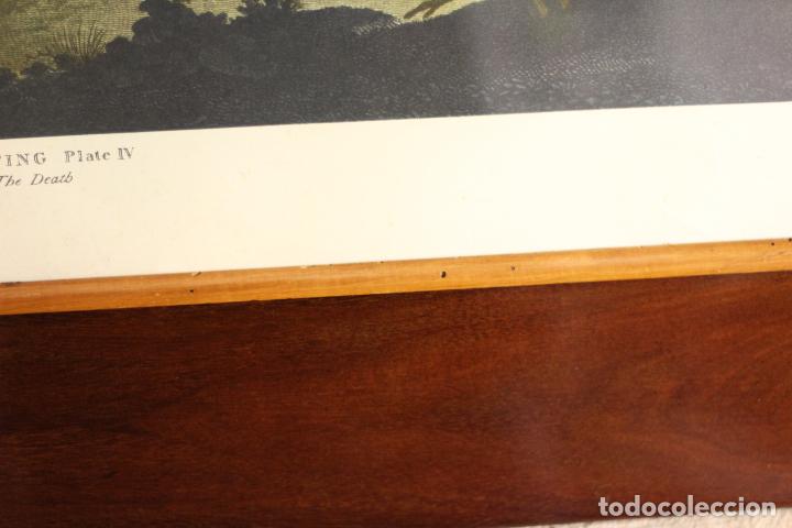 Antig&uuml;edades: marco de madera con grabado - Foto 2